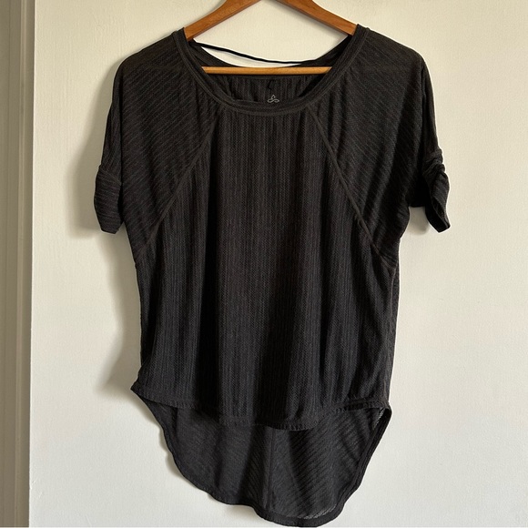 PrAna Women’s Gray Helani Sheer Athletic High-Low Tee Size Small EUC - Picture 5 of 11